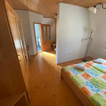 게스트하우스 Weinerovka Varin