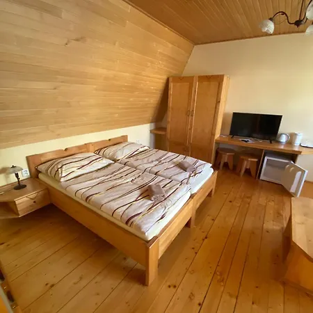 Weinerovka Pensión 3*