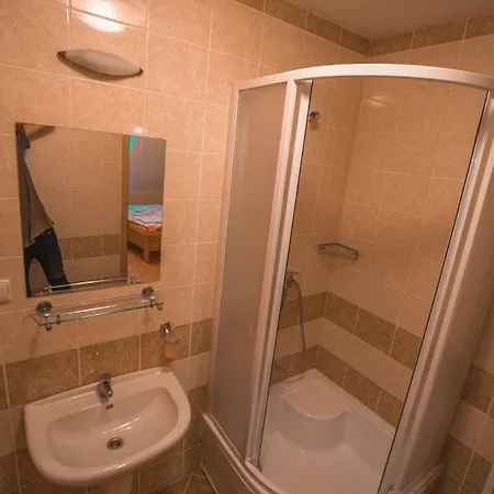 Weinerovka 게스트하우스 Varin