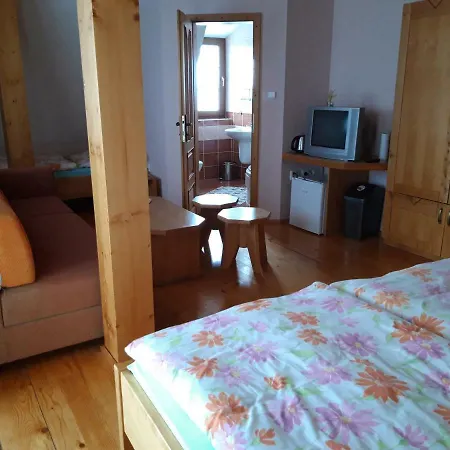 게스트하우스 Weinerovka 3*